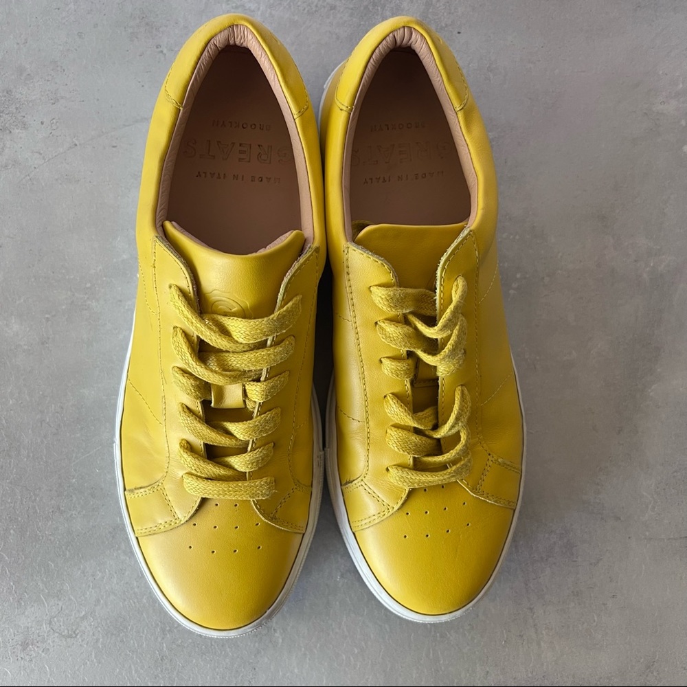 Greats Leather low top sneaker shoes 9.5 woman’s - Picture 4 of 12